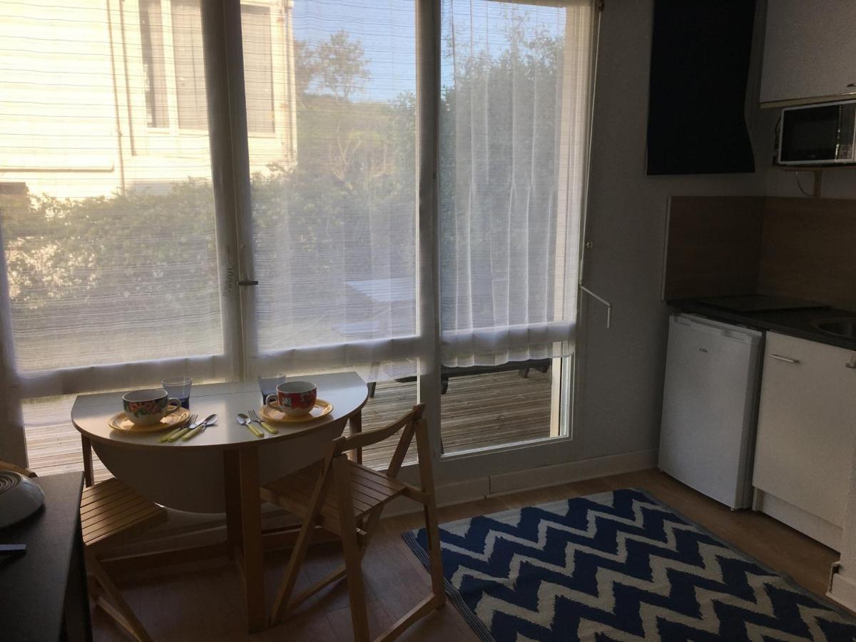 Appartement 2 Pieces Avec Terrasse Pres De La Plage - Merville-Franceville - Fr-1-487-311 외부 사진